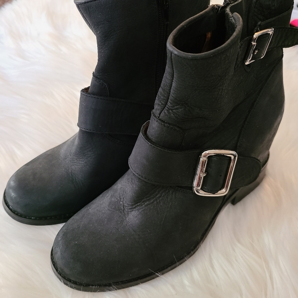 Jeffrey Campbell Willis Hidden Wedge Ankle Boots 📌PRICE IS FIRM📌 - Picture 5 of 11